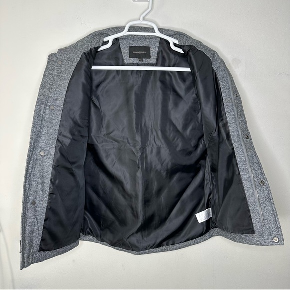 Banana Republic Men's Large Vest Quilted Gray Button Up EUC - Picture 6 of 6